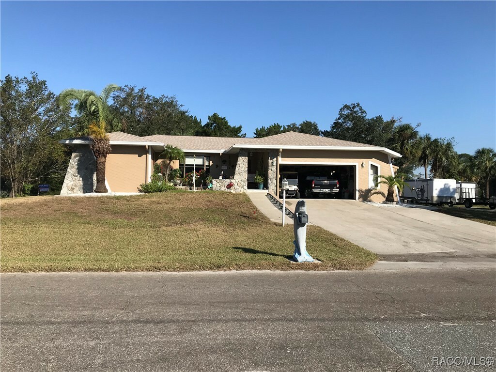 10741 W Pine Bark Lane  Crystal River FL 34429 photo