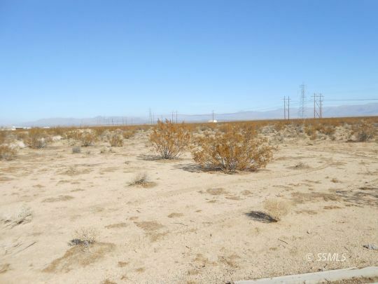 Property Photo:  352-530-01 Owens Peak  CA 93527 