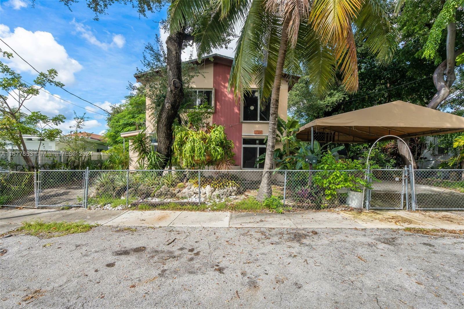 Property Photo:  1020 NW 18th Place  FL 33125 