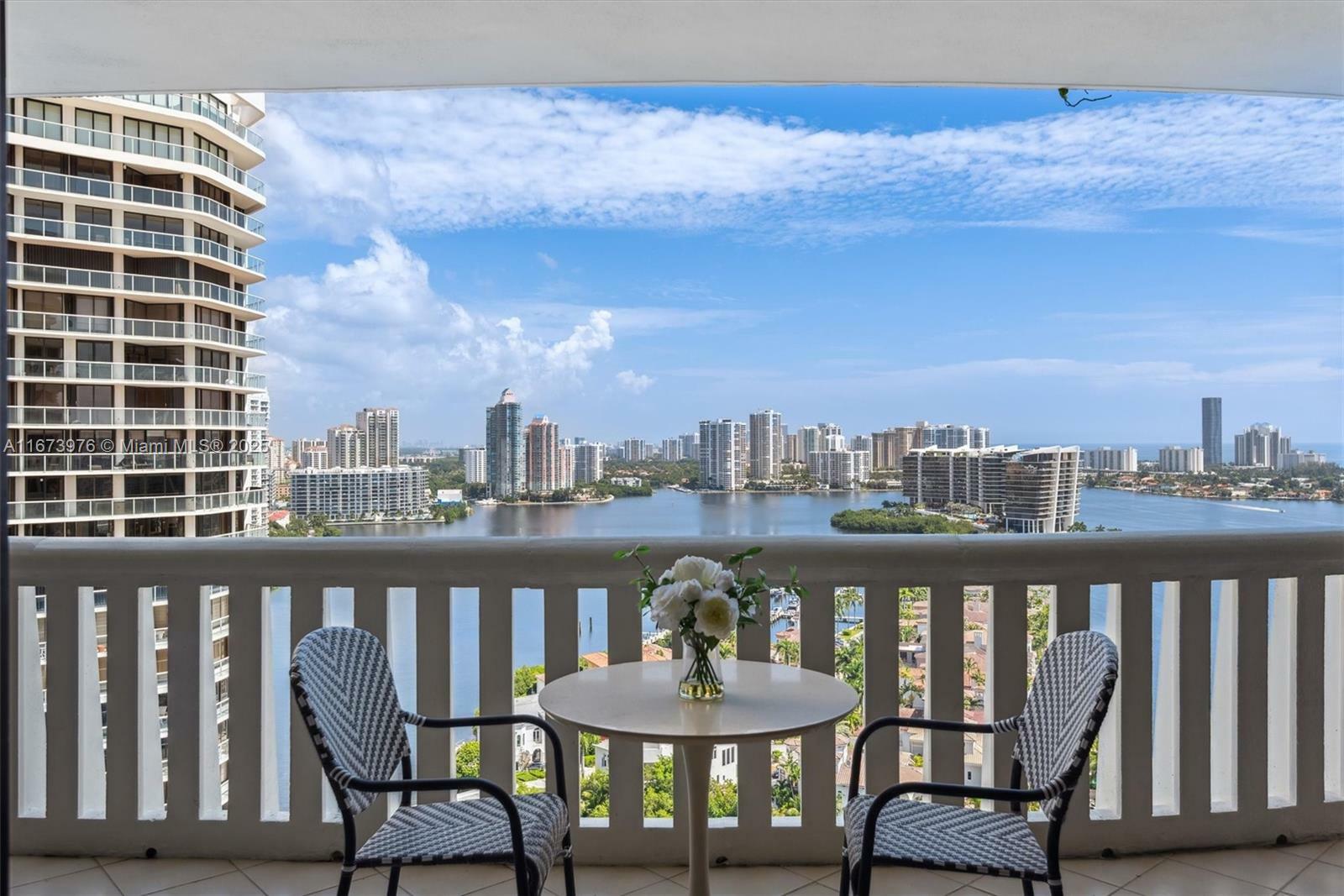 Property Photo: 3000 Island Blvd 2404 FL 33160