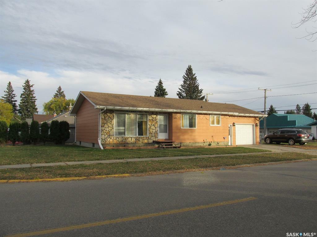 322 6th Avenue W  Nipawin SK S0E 1E0 photo