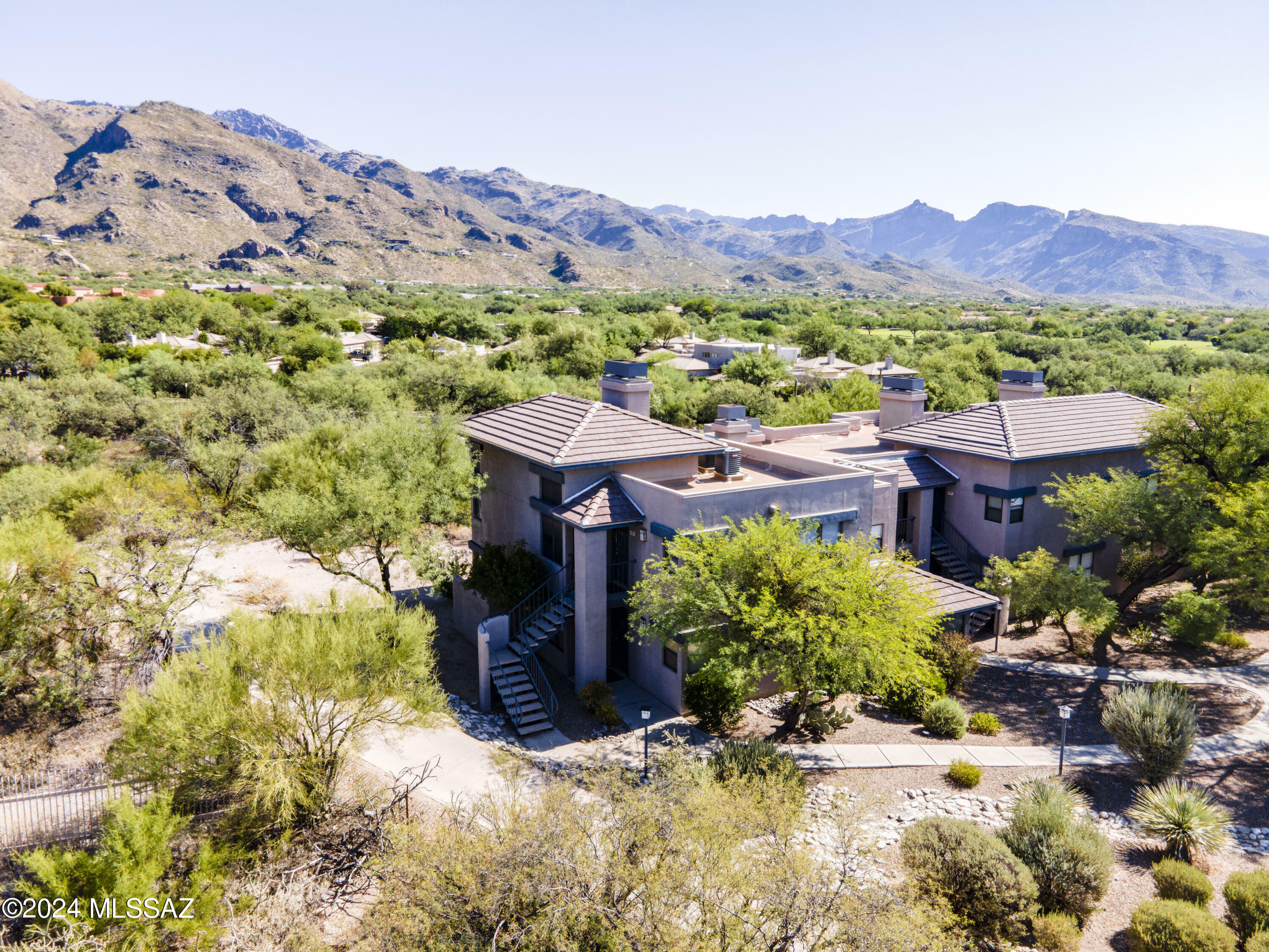 Property Photo: 5855 N Kolb Road 1207 AZ 85750