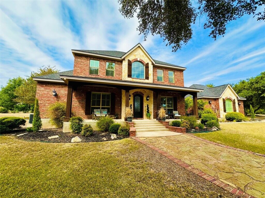 Property Photo: 300 Copper Lane TX 78641