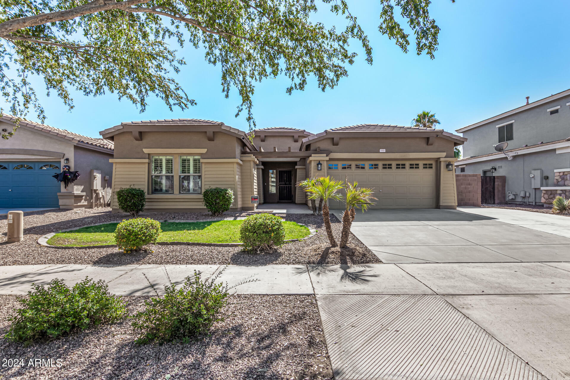 Property Photo:  18861 E Kingbird Drive  AZ 85142 