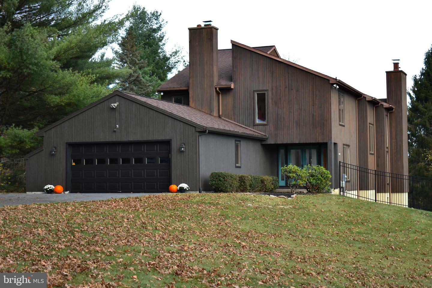 Property Photo:  1214 Deerfield Drive  PA 16803 