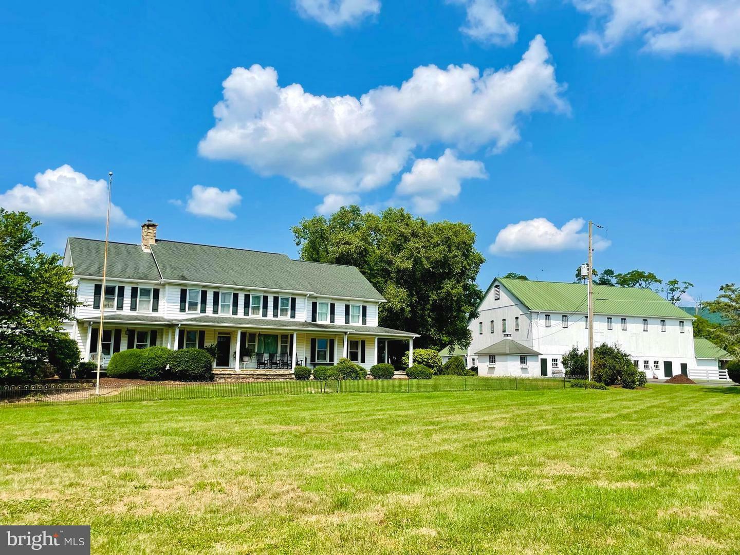 Property Photo:  130 Hickory Road  PA 17019 