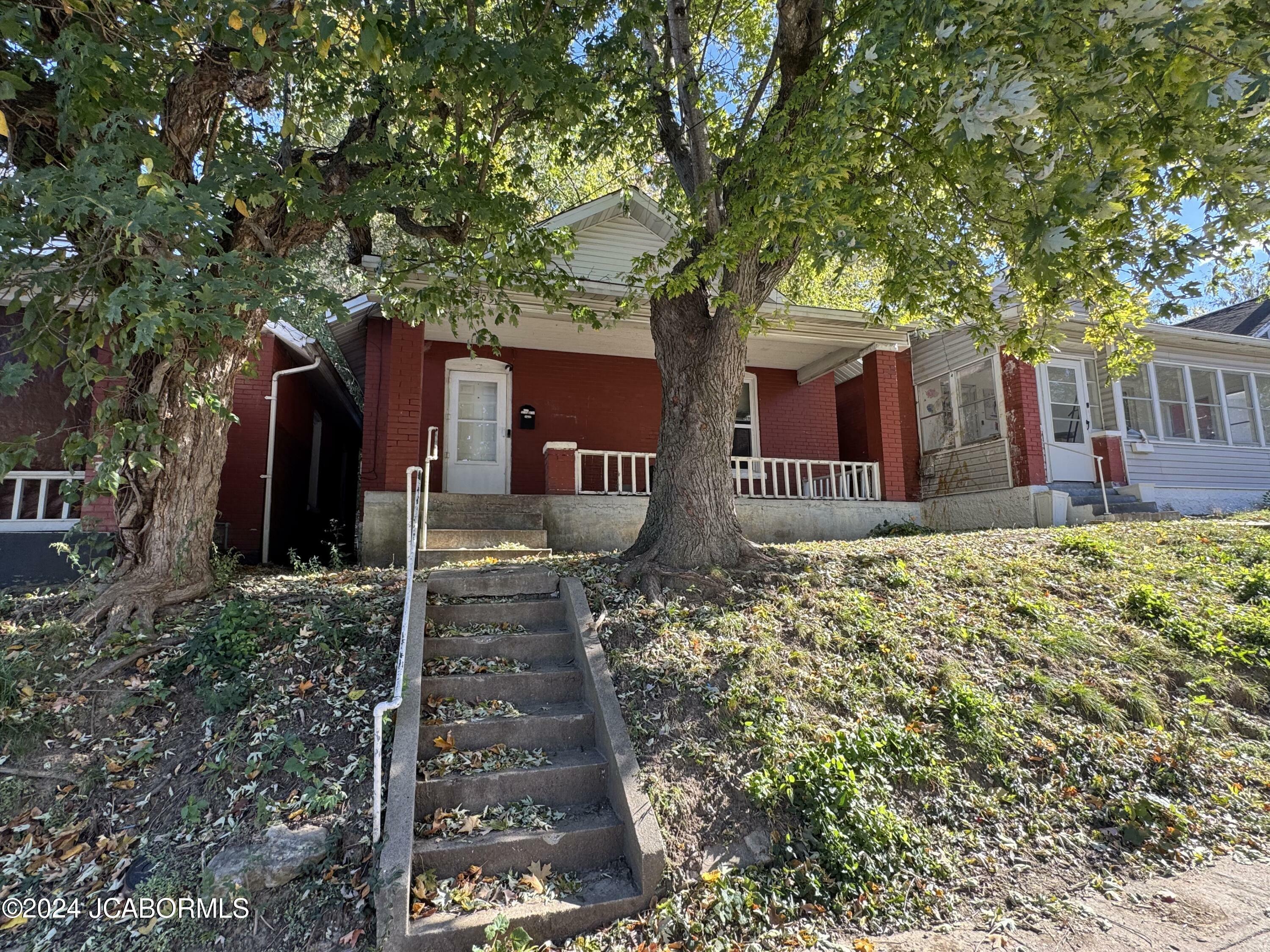 309 Locust Street  Jefferson City MO 65101 photo