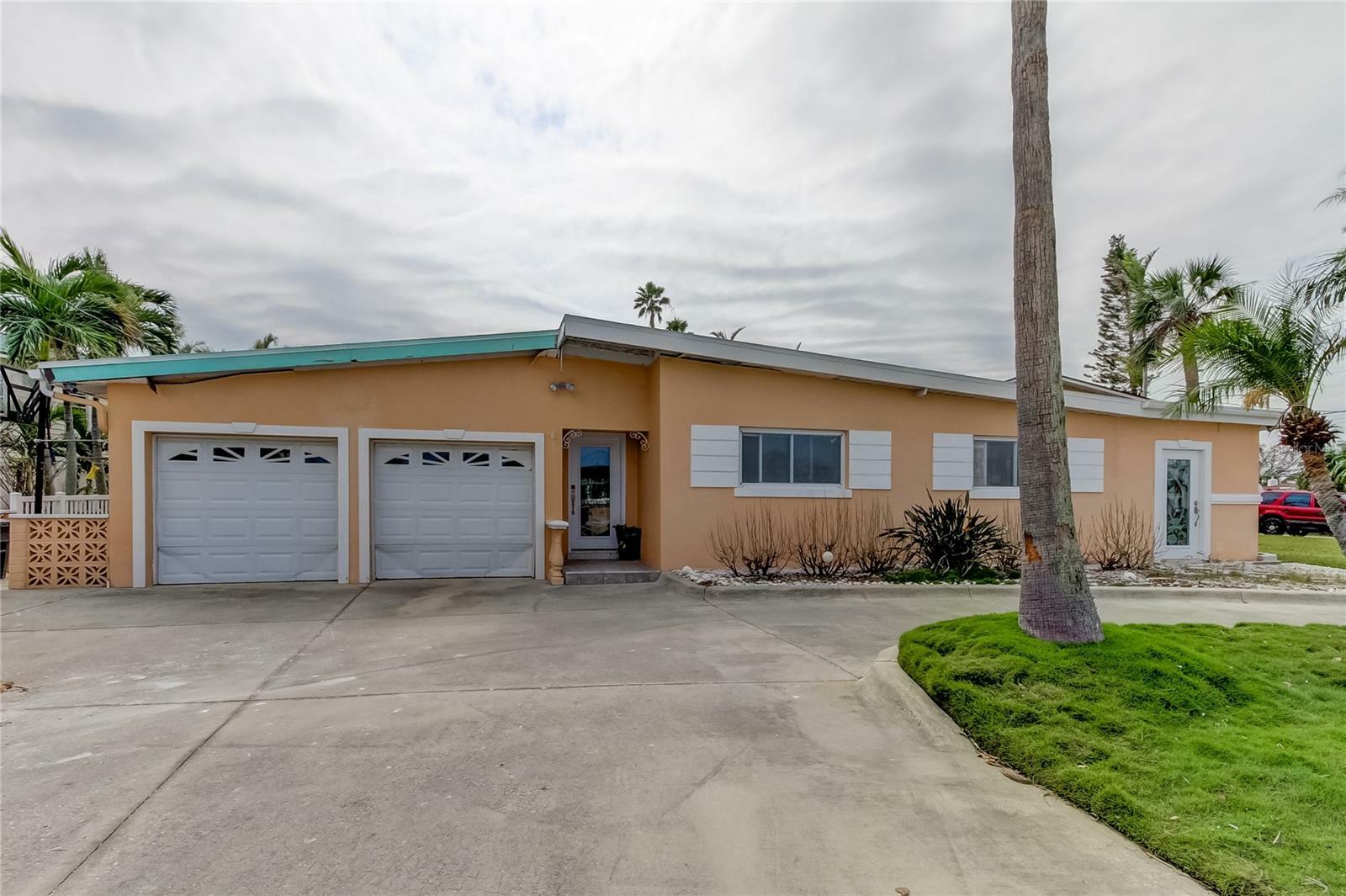 Property Photo:  16018 5th Street E  FL 33708 