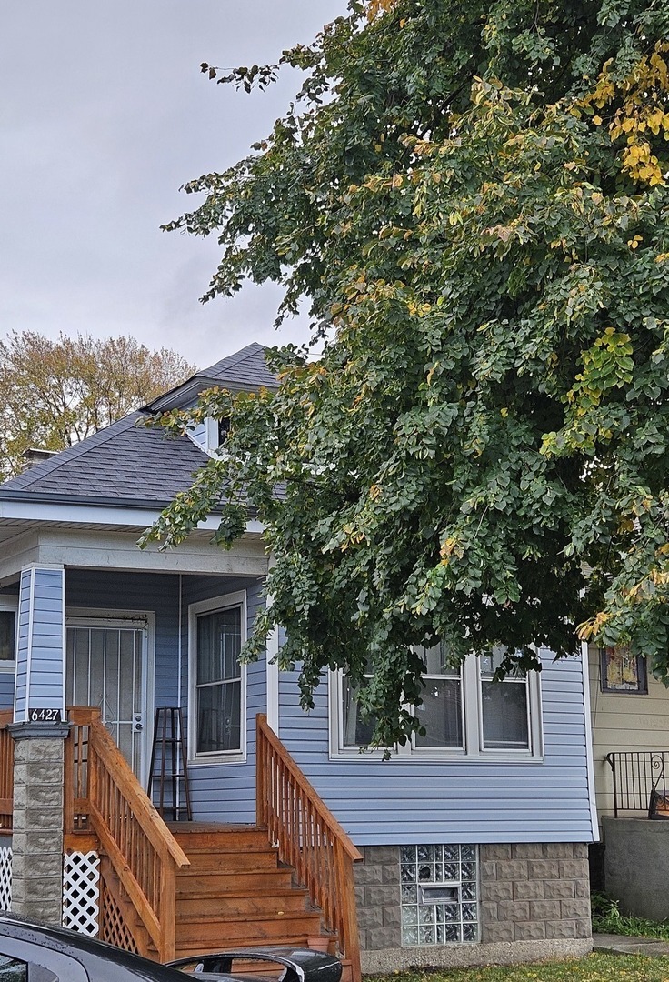 Property Photo:  6427 S Claremont Avenue  IL 60636 