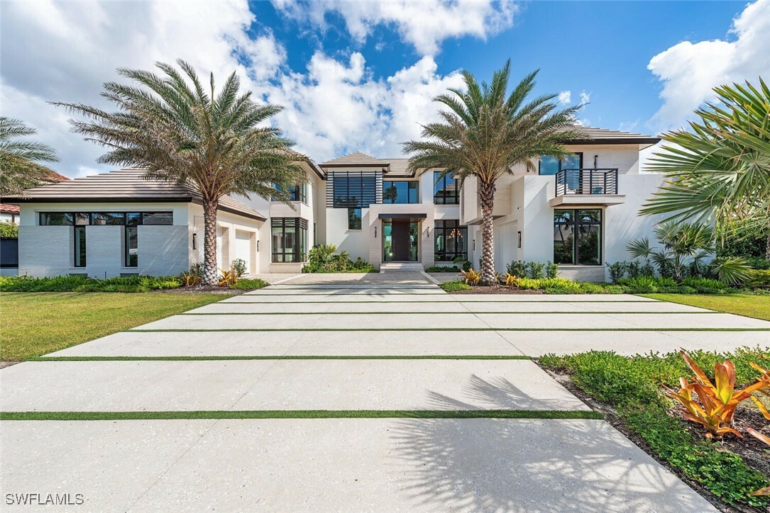 Property Photo: 3163 Gin Lane FL 34102