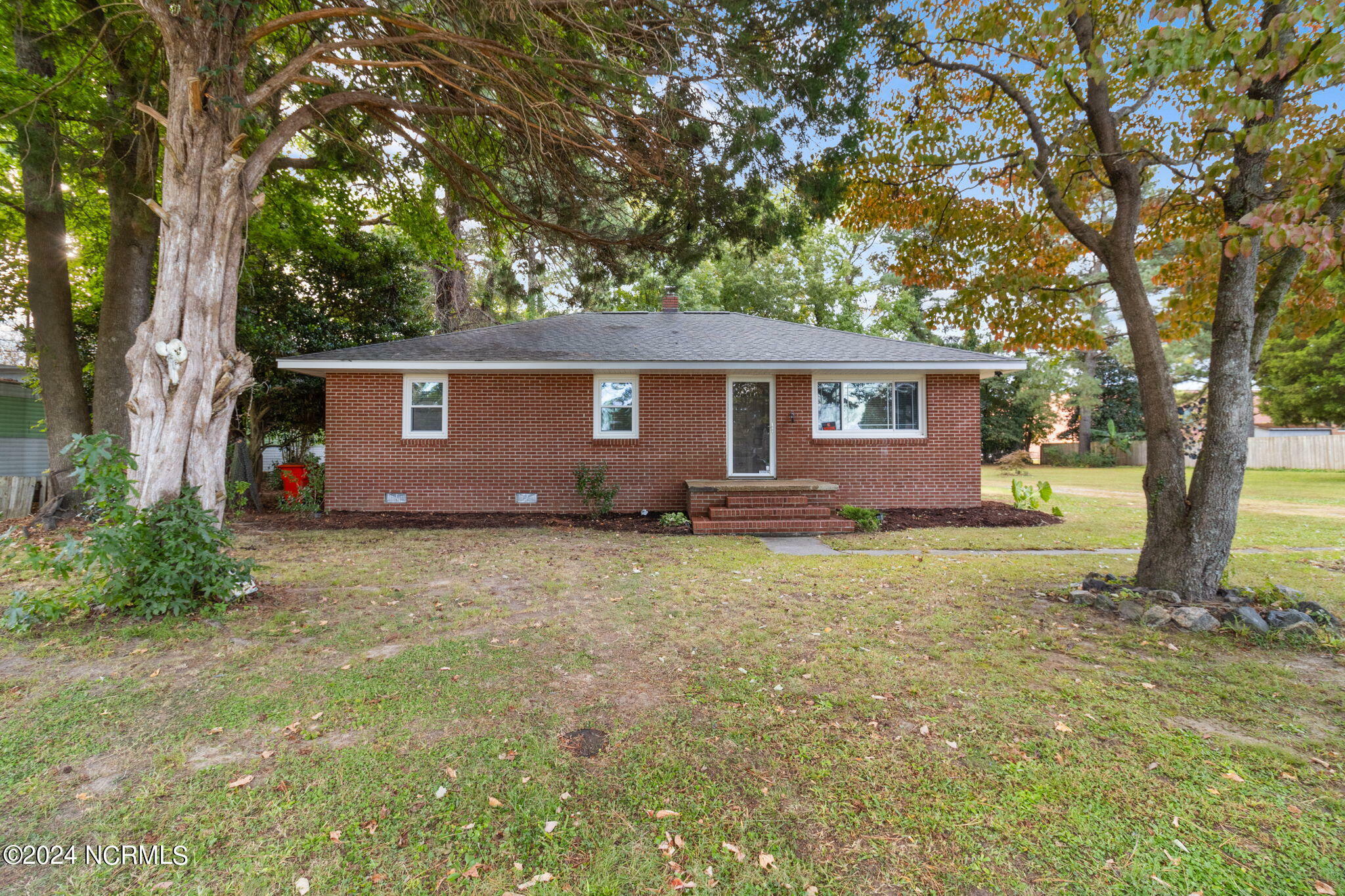 Property Photo:  114 Whitehurst Street  NC 27909 