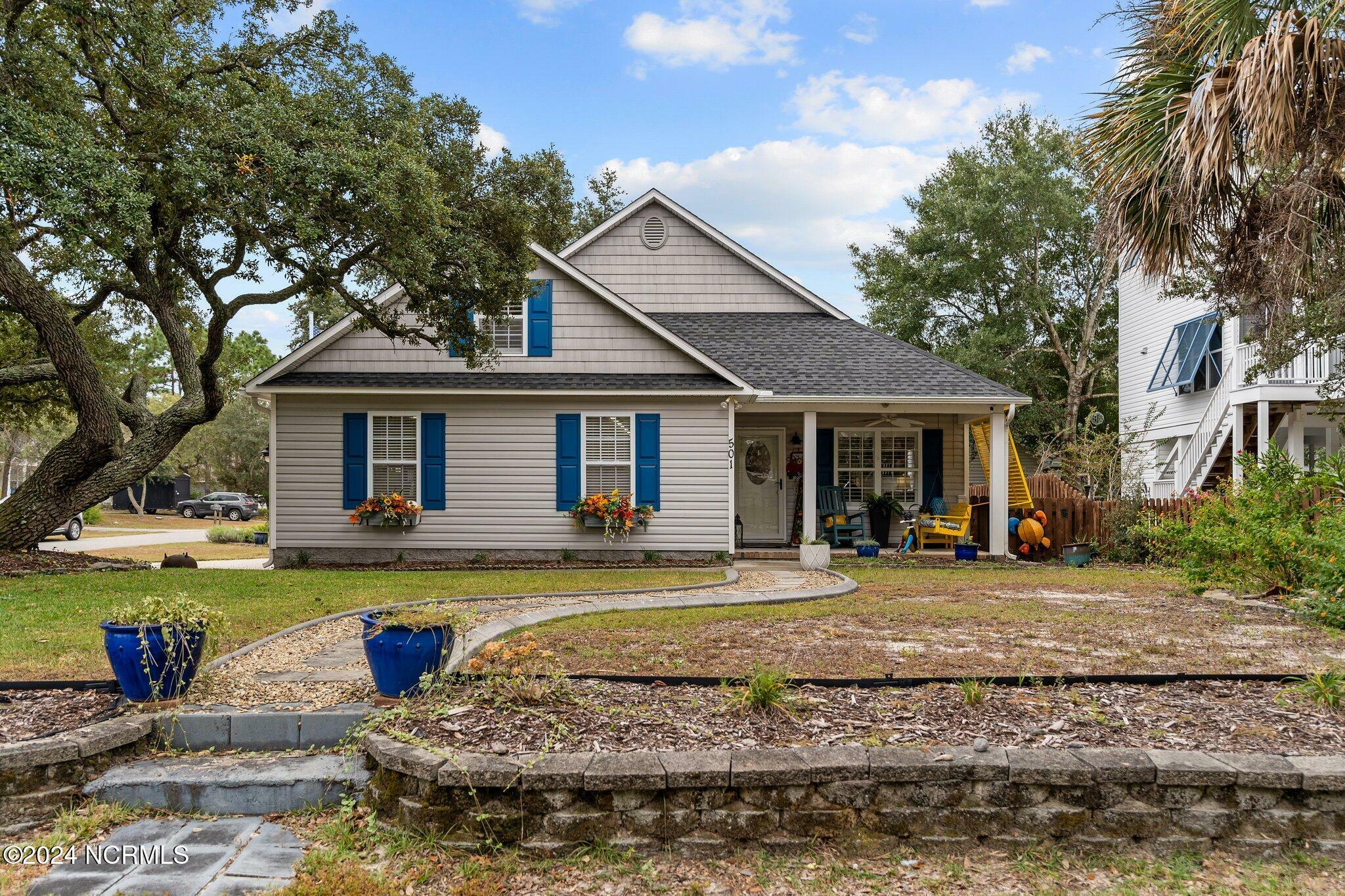 Property Photo:  501 W Yacht Drive  NC 28465 