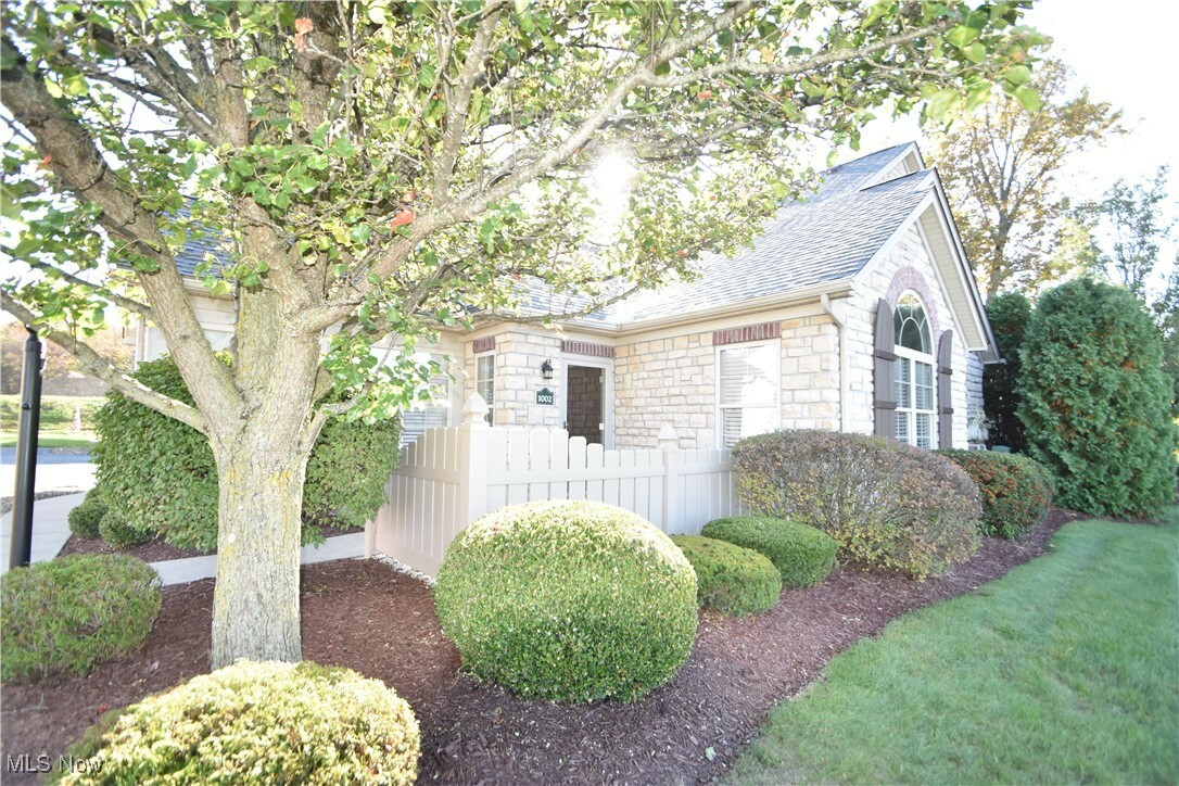 Property Photo:  9151 Springfield Road 1002  OH 44514 