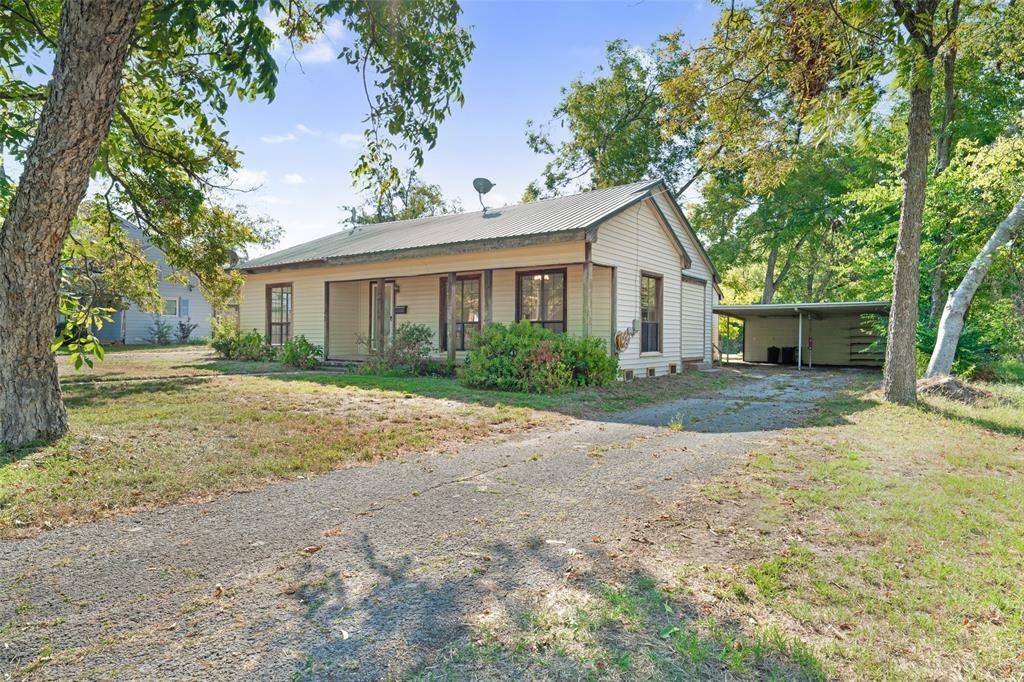 Property Photo:  714 Jefferson Street E  TX 75482 