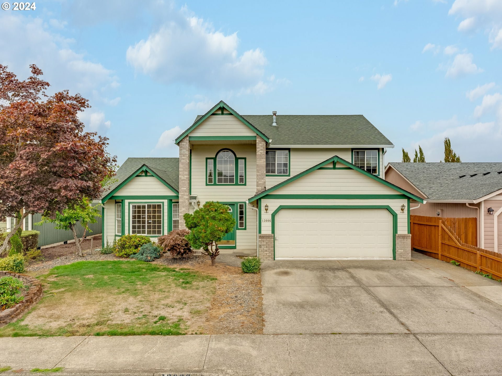 Property Photo:  13006 NE 52nd St  WA 98682 