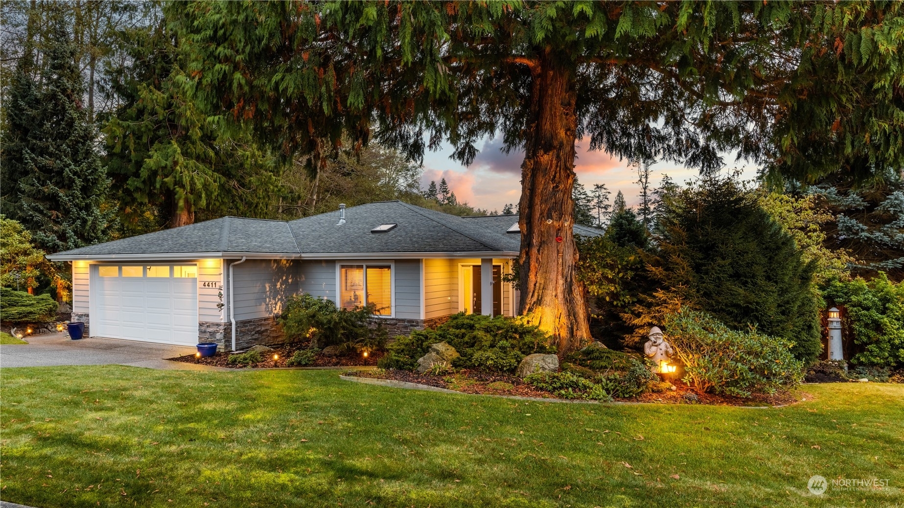 Property Photo:  4411 Queen Ann Way  WA 98221 