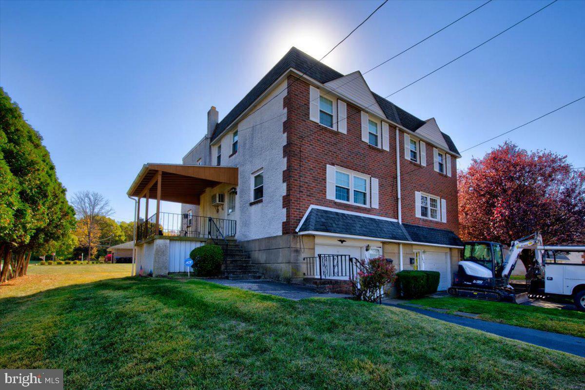 Property Photo:  1626 Tremont Avenue  PA 19401 