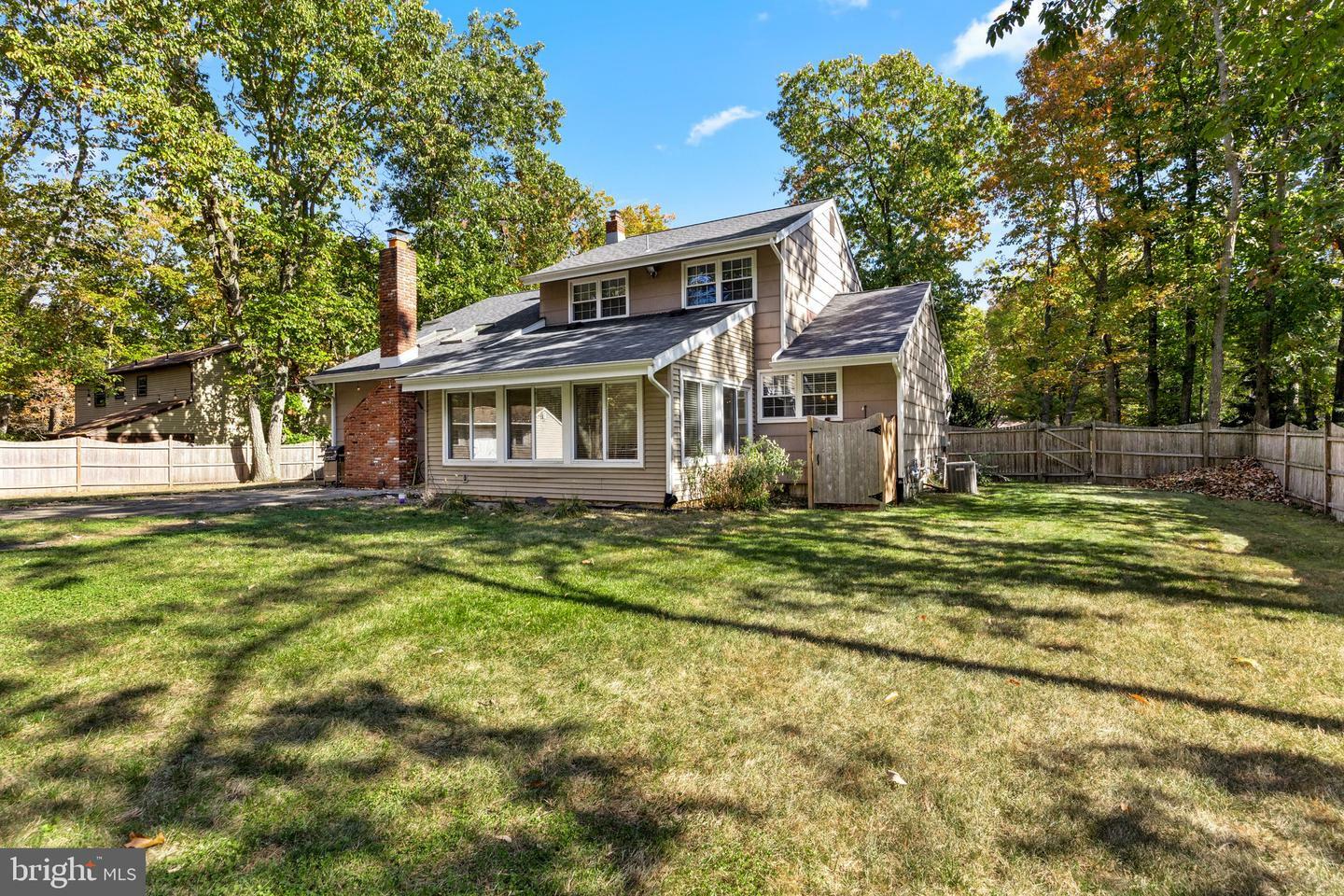 Property Photo:  207 Crest Road  NJ 08053 