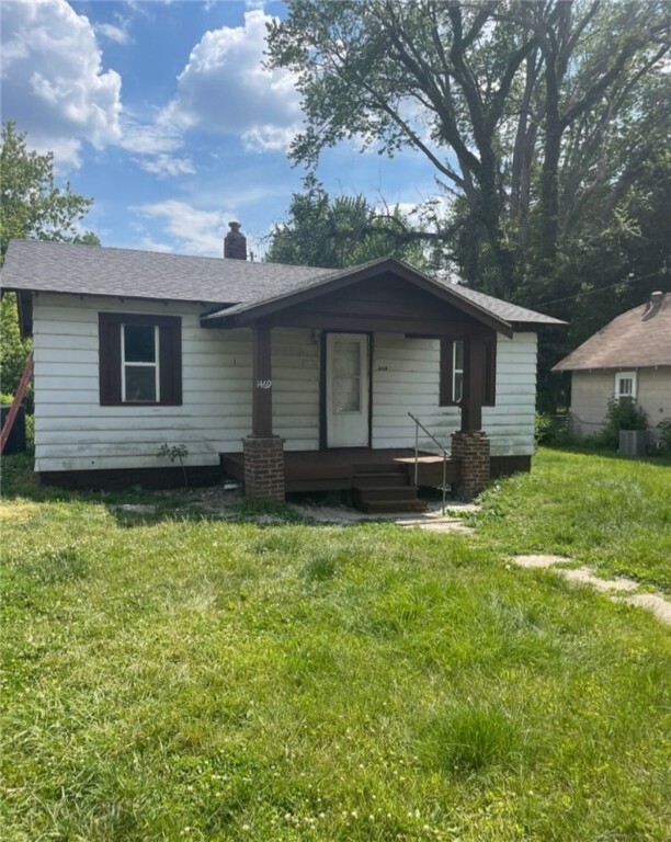 Property Photo:  3006 E Harrison Avenue  IL 62526 