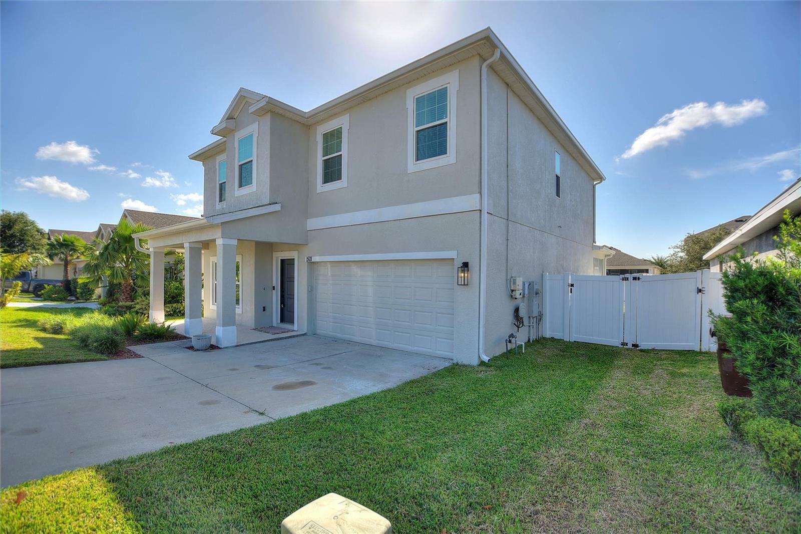 Property Photo:  1501 Woodlark Drive  FL 33844 