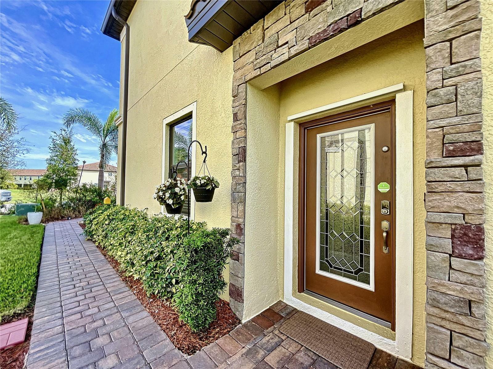 Property Photo:  20264 Lagente Circle  FL 34293 