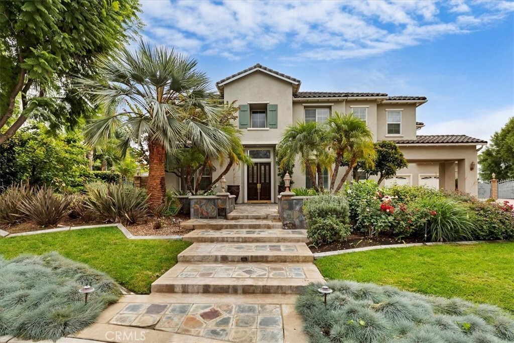 Property Photo: 1928 Sycamore Hill Drive CA 92506