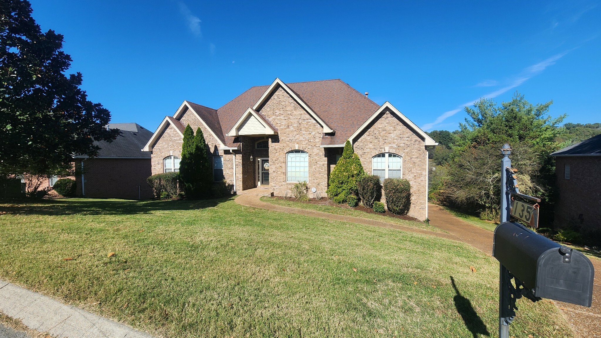 Property Photo:  135 Wynlands Cir  TN 37072 