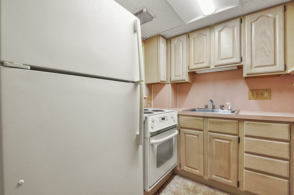 Property Photo:  91 Washington Street 19  MA 02169 