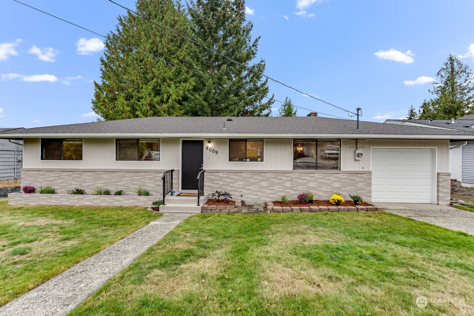 Property Photo:  8009 Spokane Drive  WA 98203 