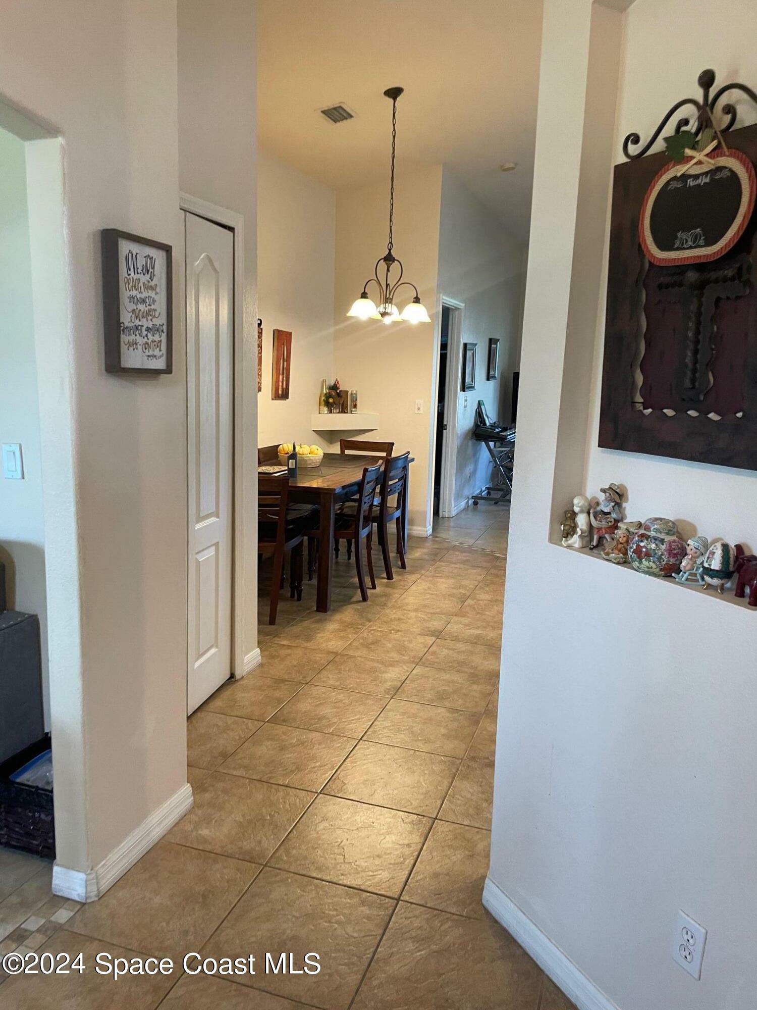 Property Photo:  616 Peachtree Street  FL 32780 