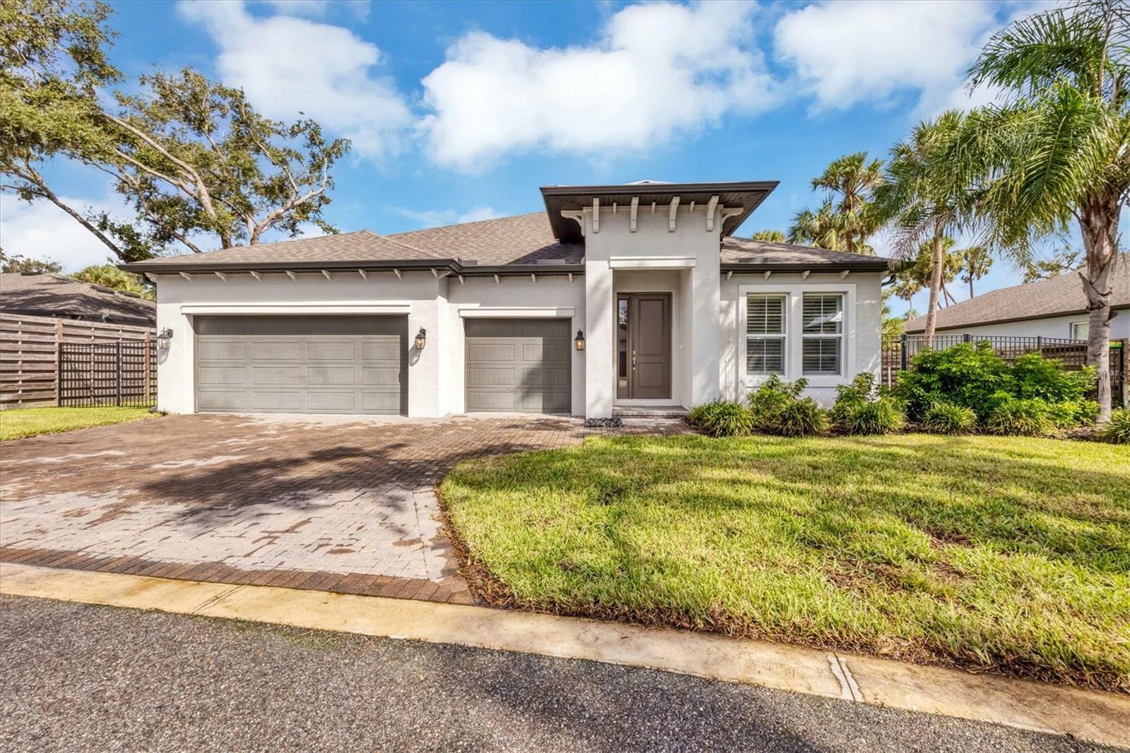 Property Photo:  1808 Tree Fern Trail  FL 34240 