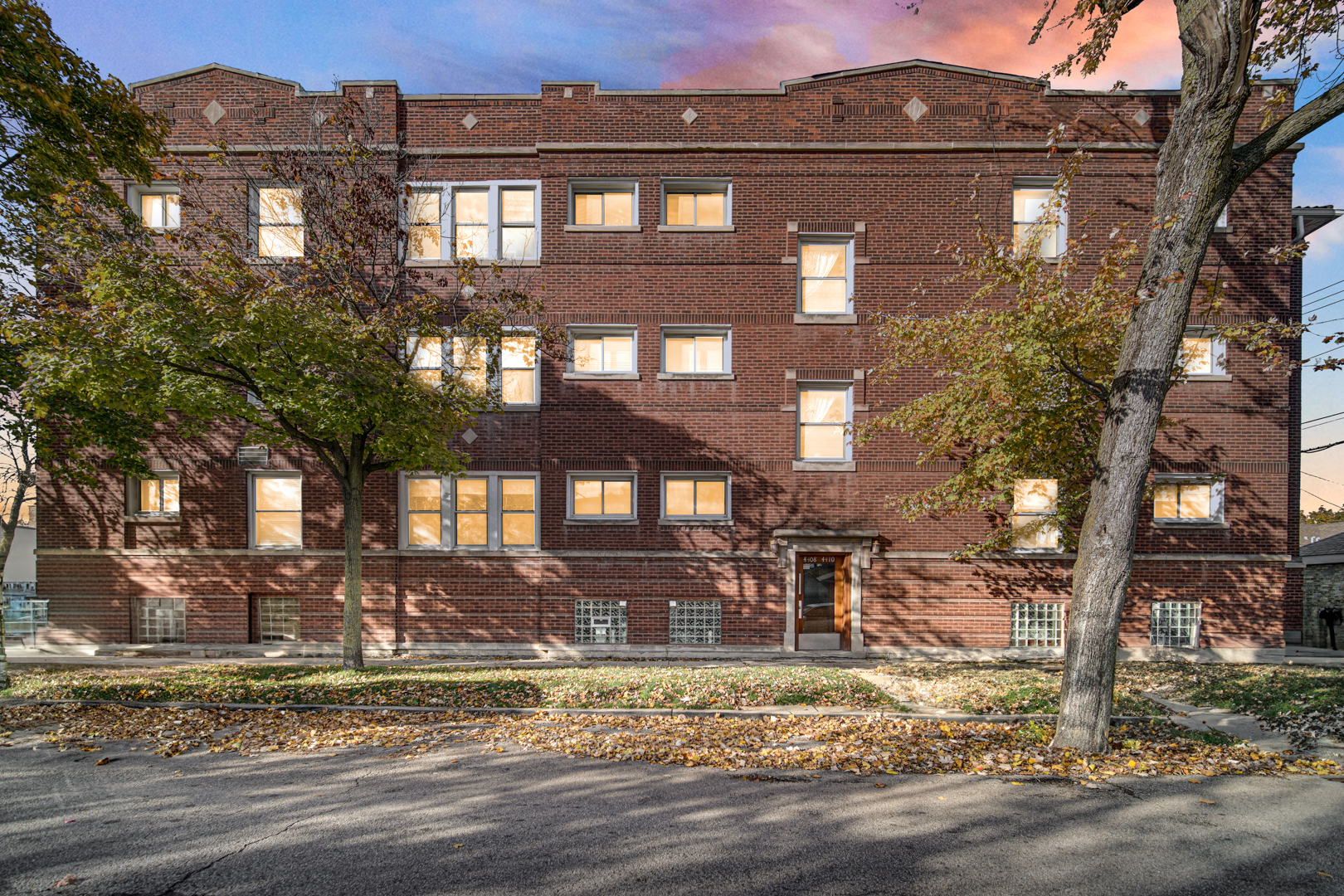 Property Photo: 4410 N Long Avenue 1 IL 60630
