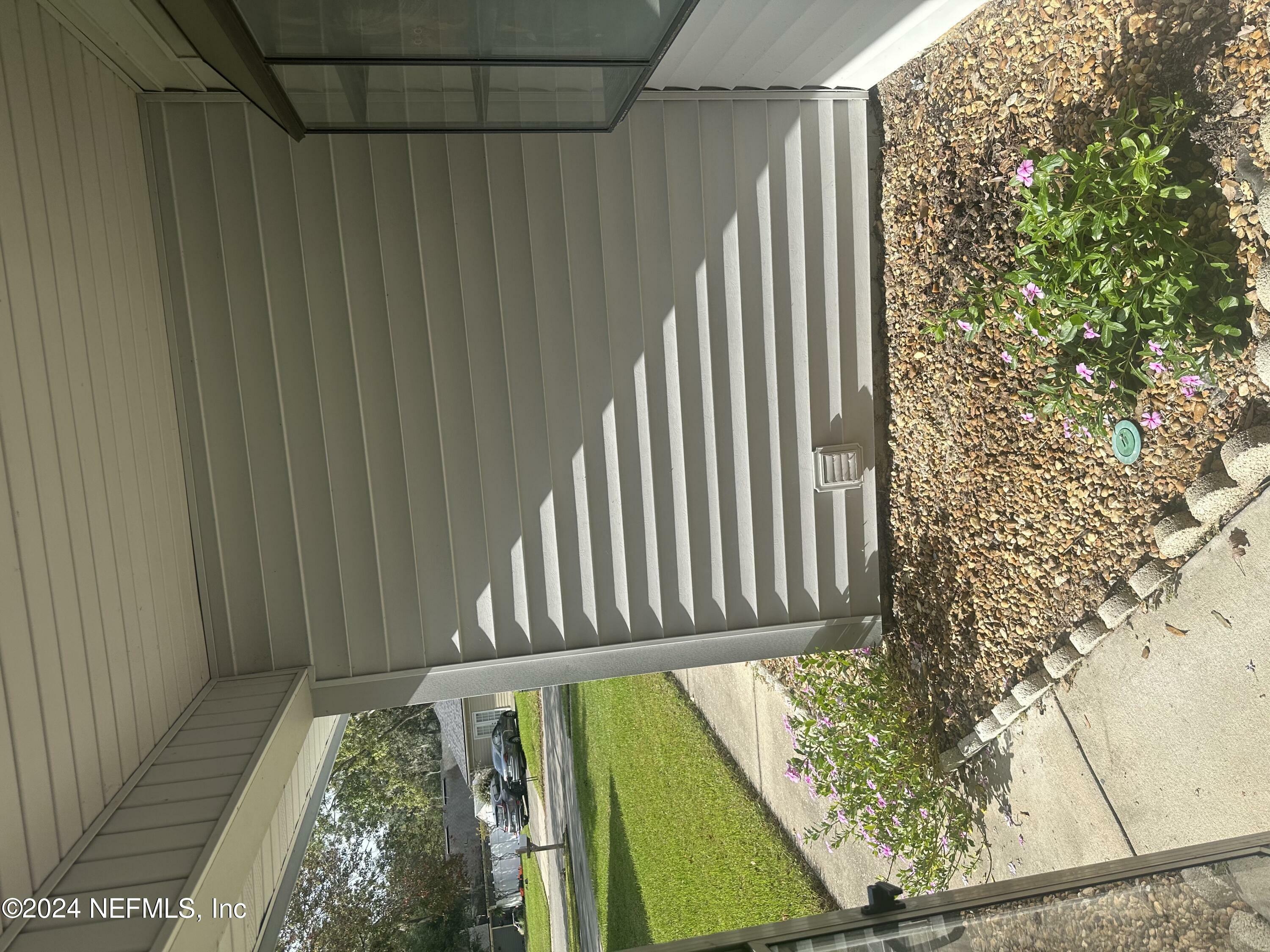 Property Photo:  8245 Lake Woodbourne Drive E  FL 32217 