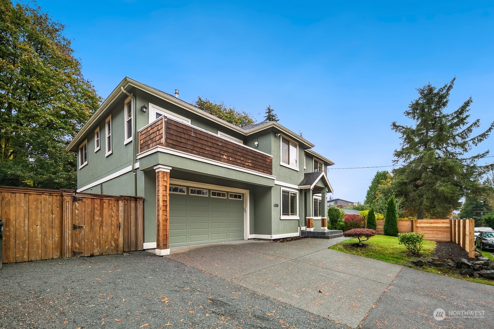 Property Photo:  13108 Patriot Way SE  WA 98059 