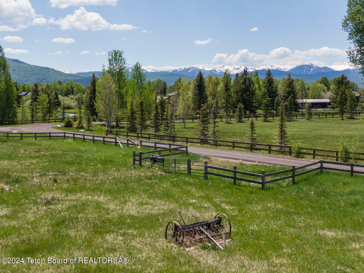 Property Photo:  3900 S Trail Drive  WY 83001 