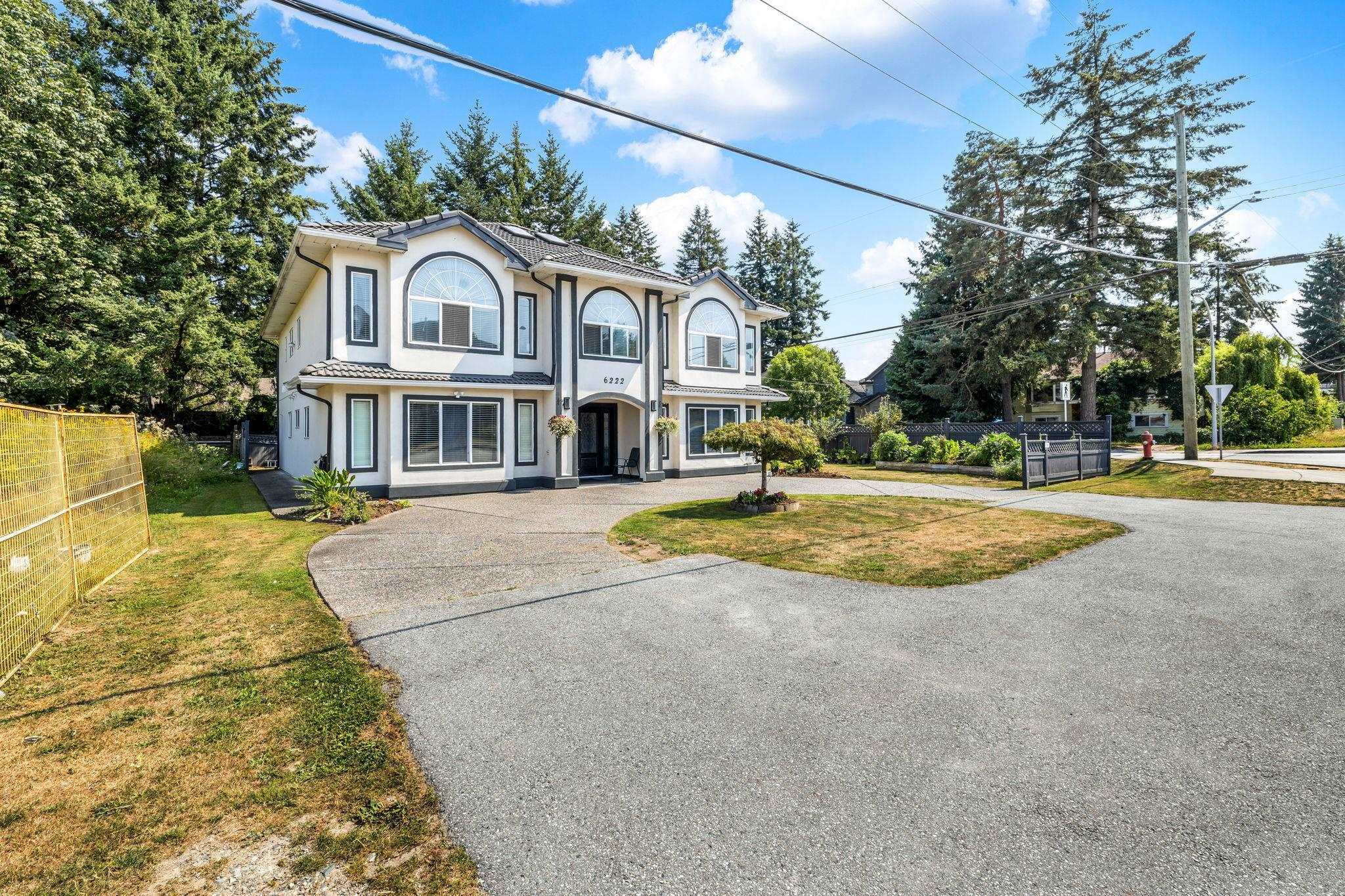 Photo de la propriété:  6222 133 Street  BC V3X 1M2 