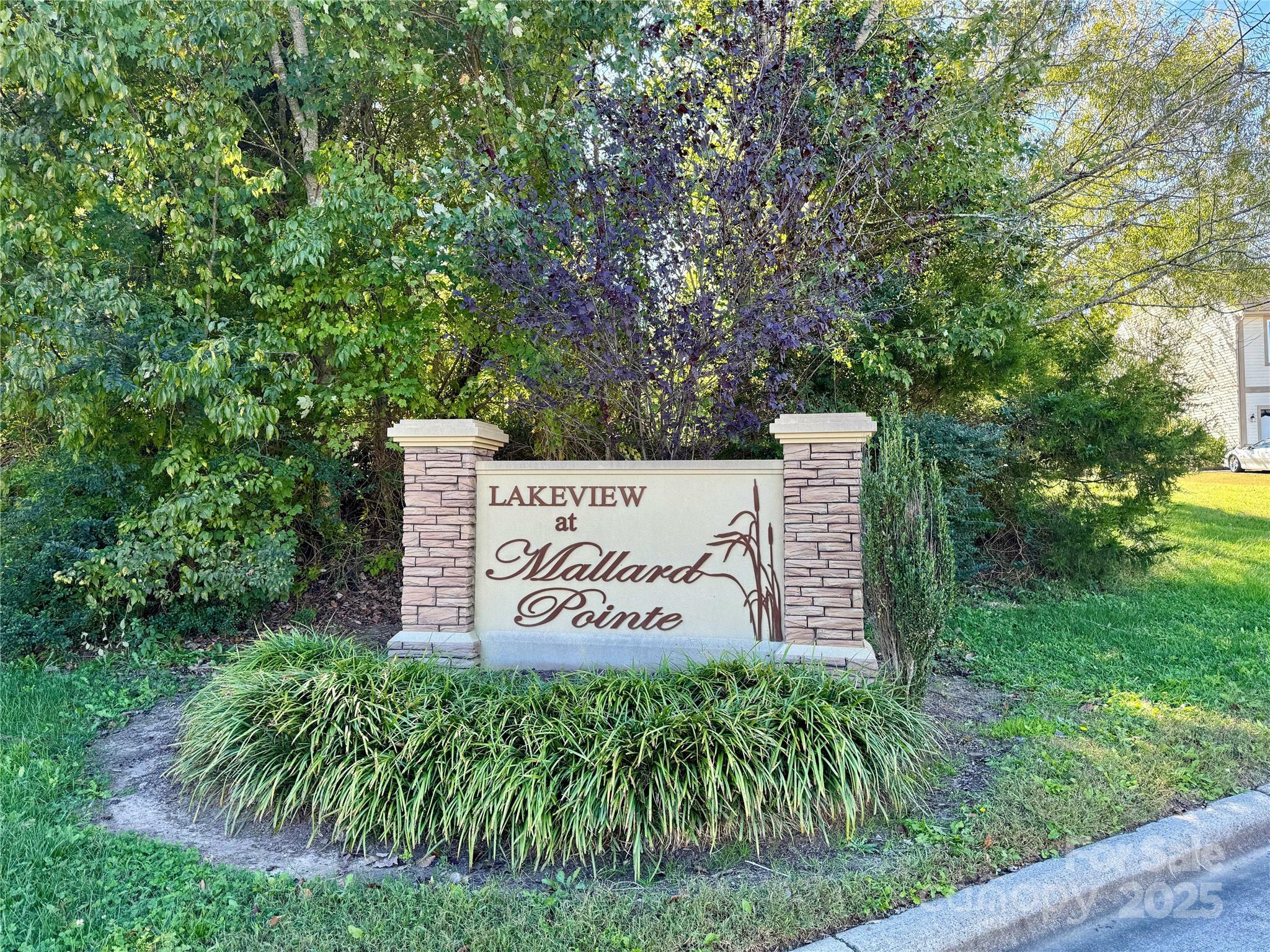 1998 Mallard Pointe Drive  Kannapolis NC 28083 photo