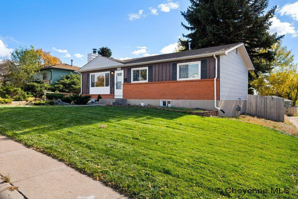 Property Photo:  4413 E 11th St  WY 82001 