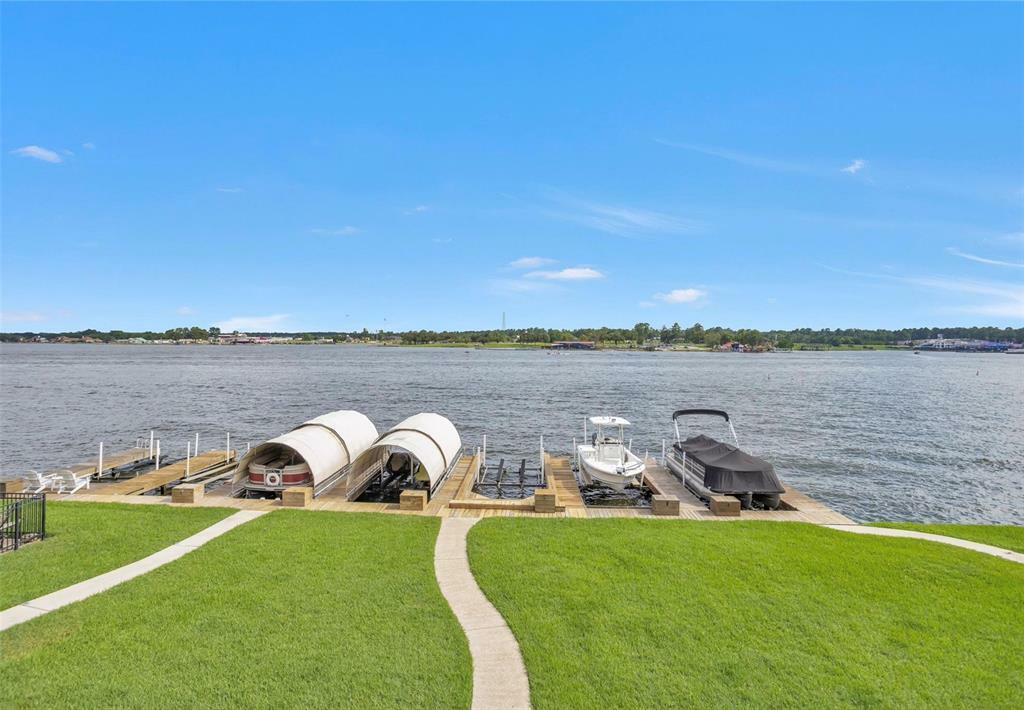 Property Photo:  14847 Marina Drive  TX 77356 