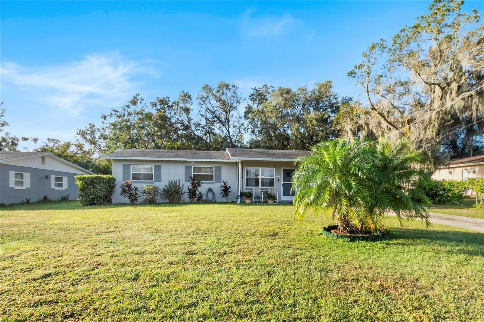 Property Photo:  2221 W Pilaklakaha Avenue  FL 33823 