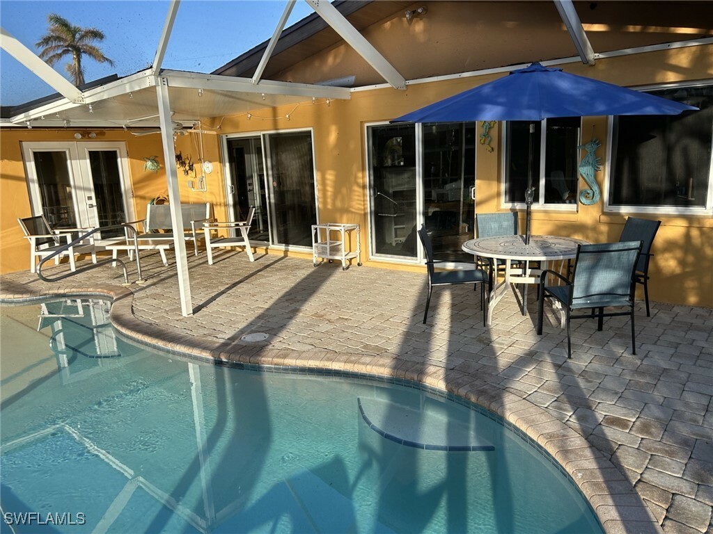 Property Photo:  440 Washington Court  FL 33931 