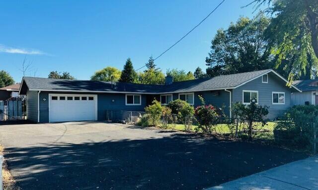 1325 S Peach Street  Medford OR 97501 photo