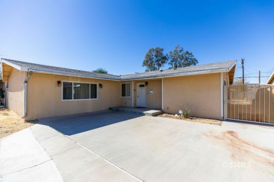 Property Photo:  247 N Norma St  CA 93555 