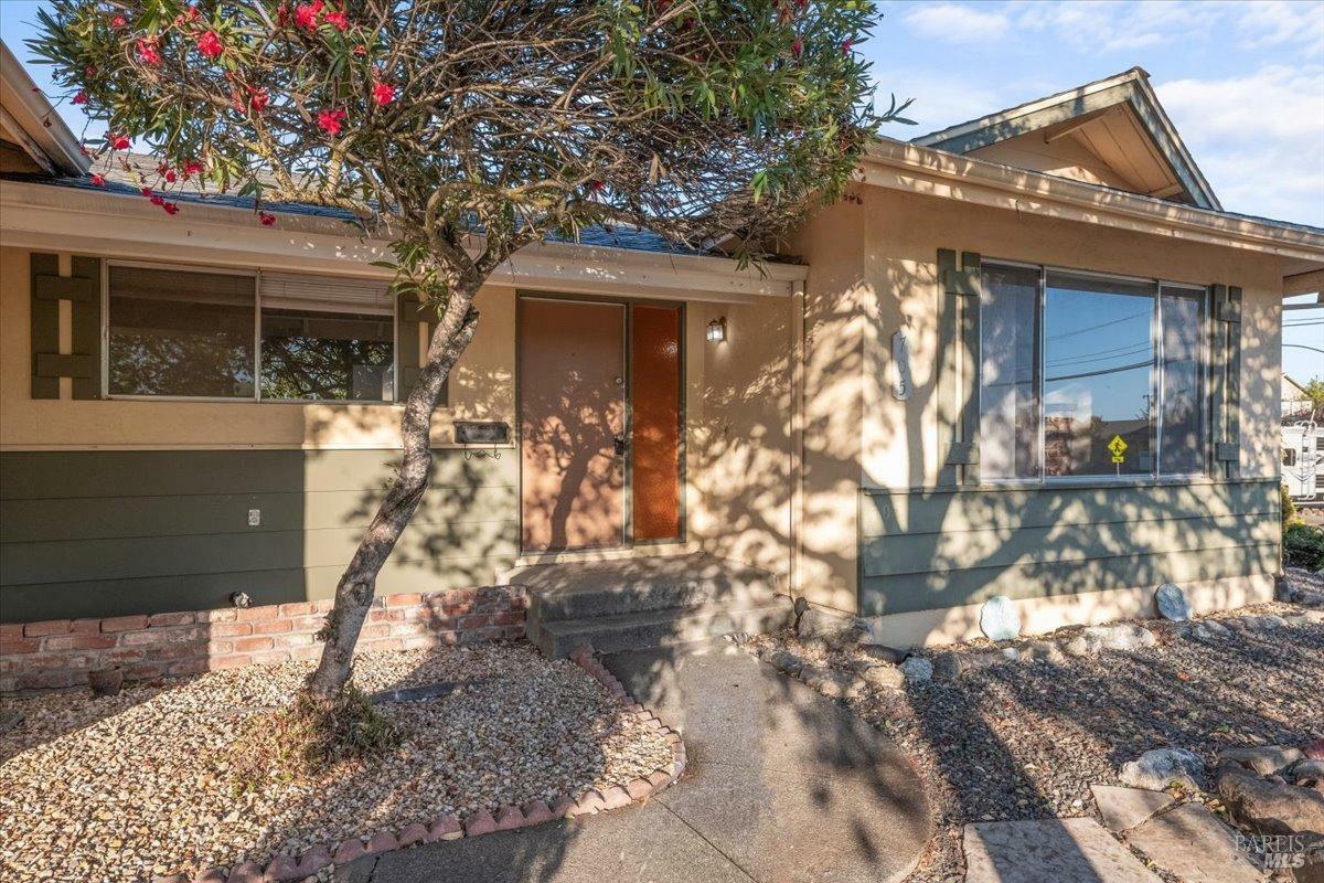 Property Photo:  705 Crinella Drive  CA 94954 