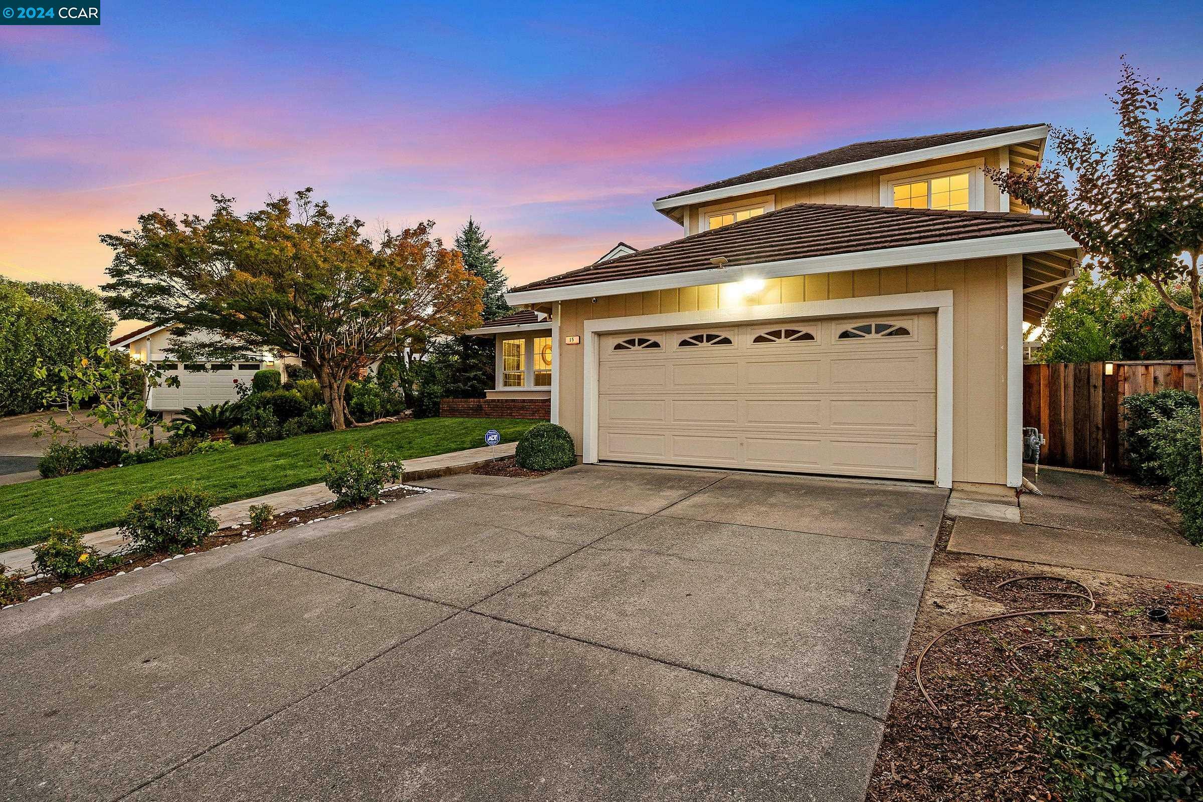 Property Photo:  15 Paddock Ct  CA 94523 