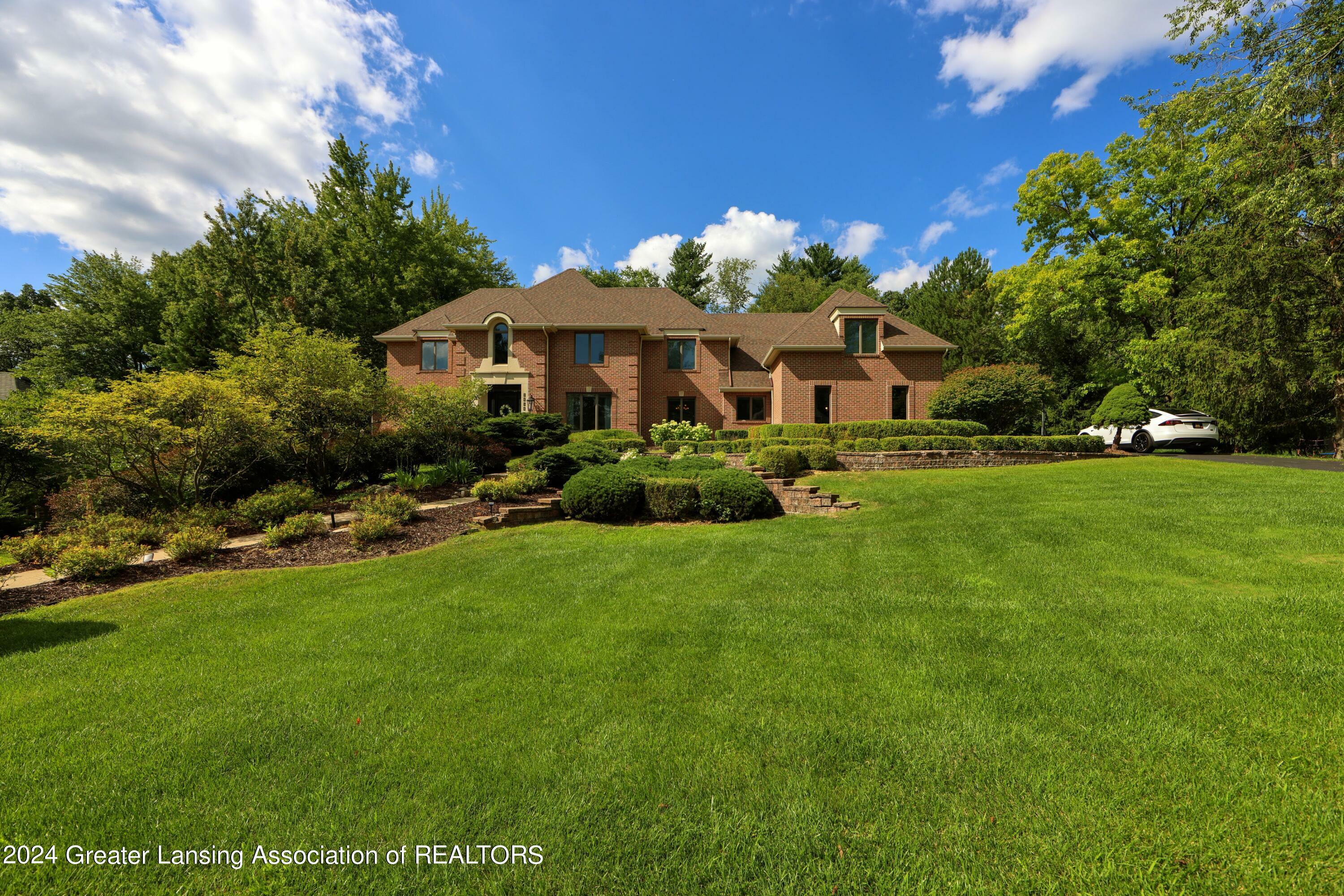 Property Photo:  2454 Pine Hollow Drive  MI 48823 