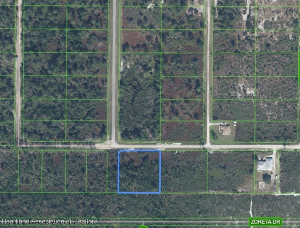 Property Photo:  2301 S Avon Estates Boulevard  FL 33825 