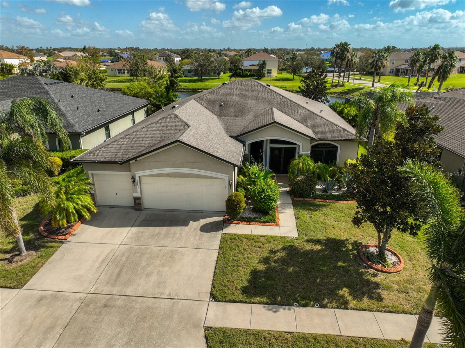 Property Photo:  5303 Moon Shell Drive  FL 33572 