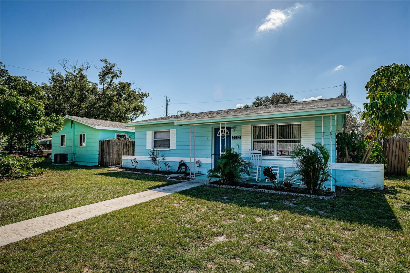 Property Photo:  5612 Burlington Avenue N  FL 33710 