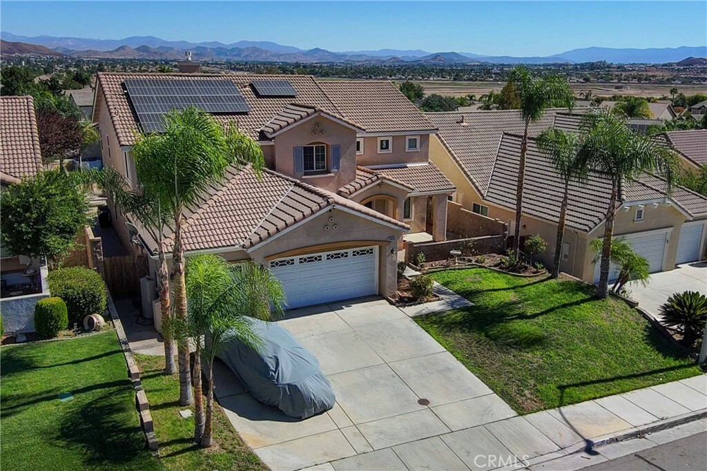 Property Photo:  29068 Boulder Crest Way  CA 92584 